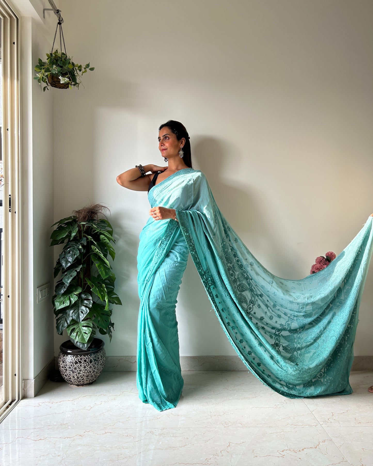 Hand Embroidered Turquoise Green Georgette Lucknowi Chikankari Saree/Blouse