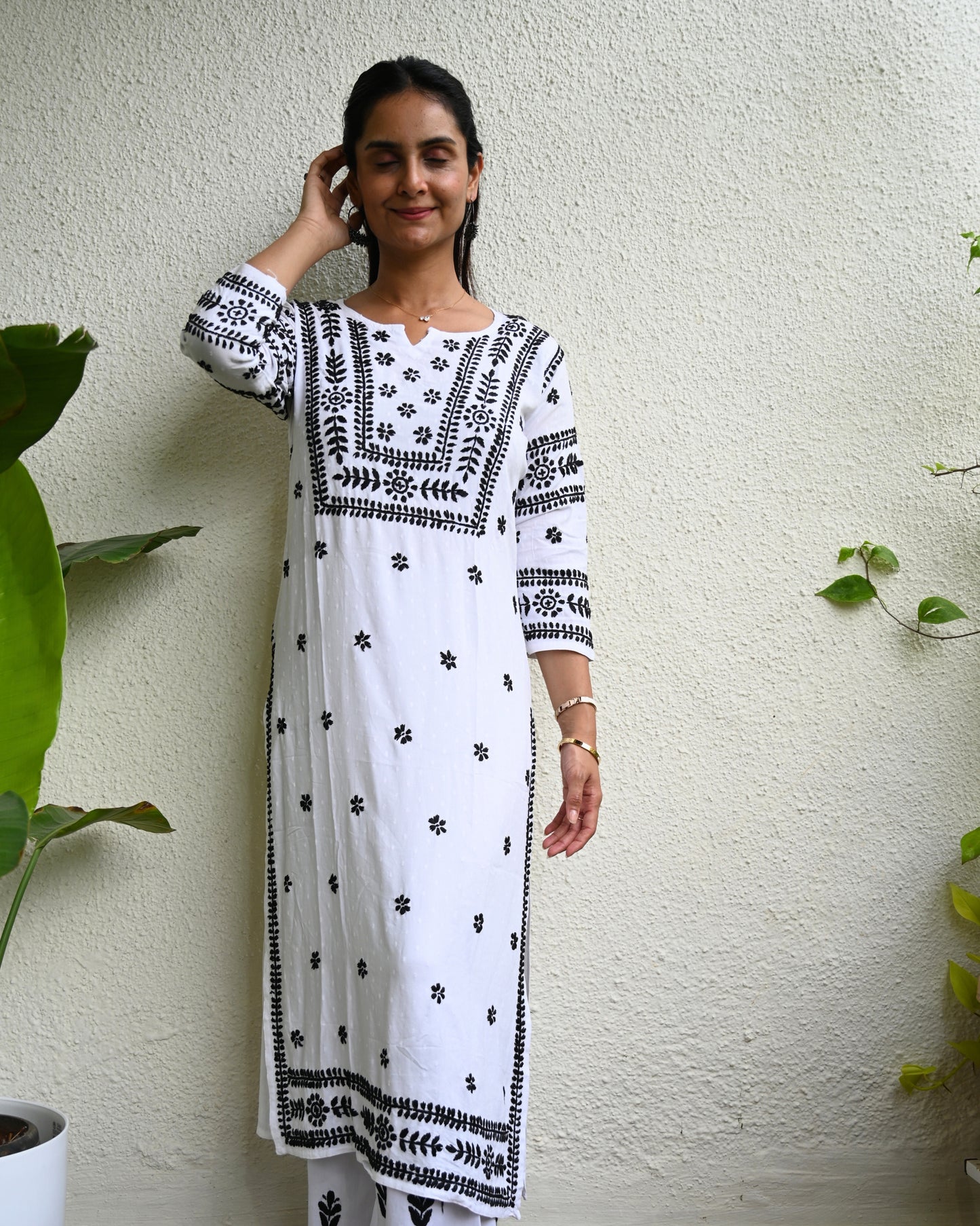 Handcrafted Chikankari Rayon White Kurta