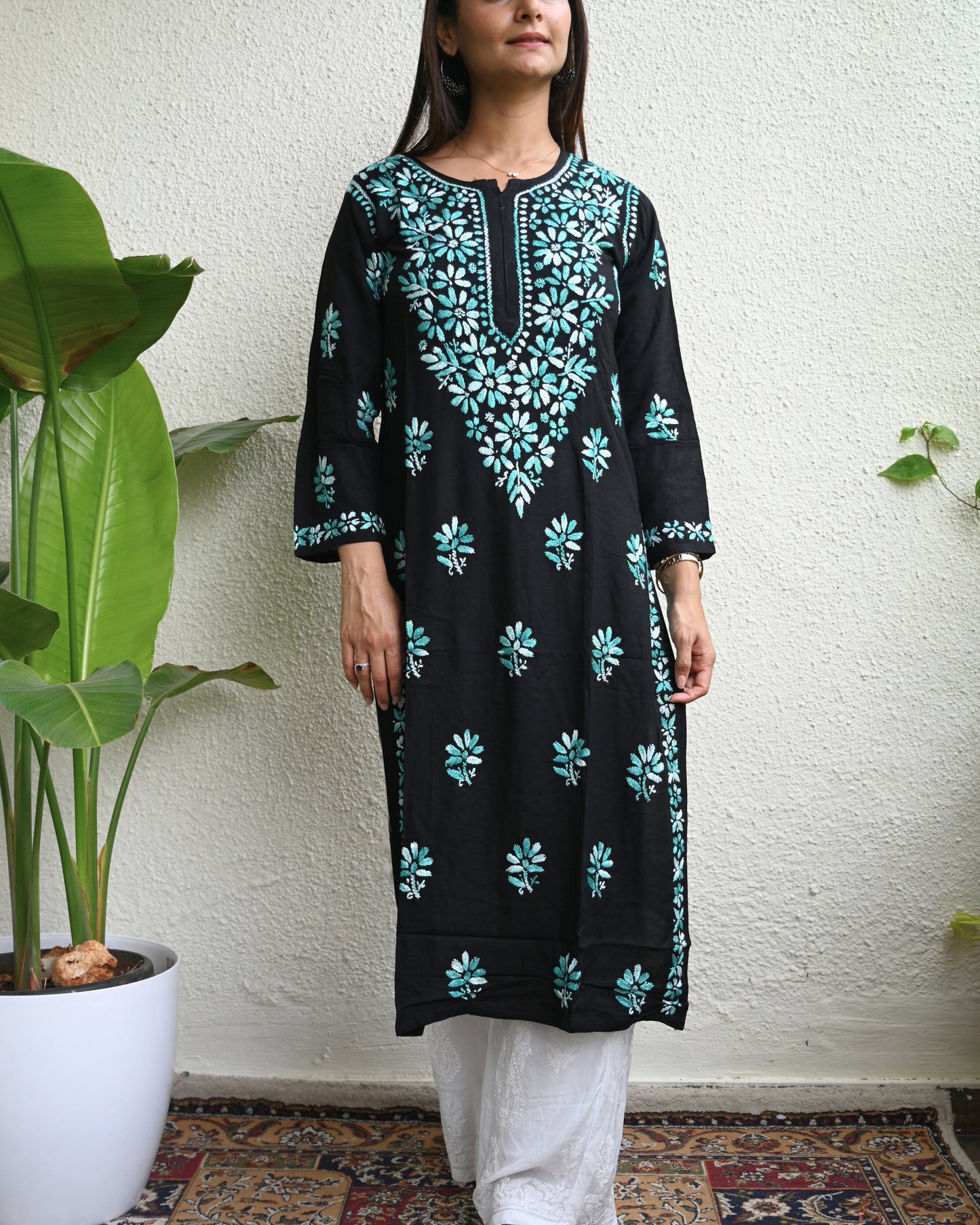 Chikankari Embroidered Women's Long Kurta - Green