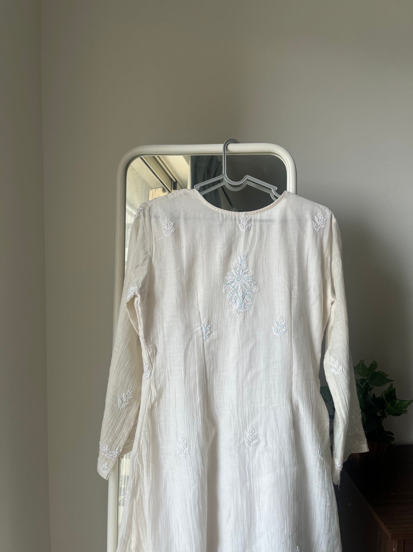 Elegant semi-stitched Chikankari kurta-dupatta set with intricate hand embroidery and Cutdana